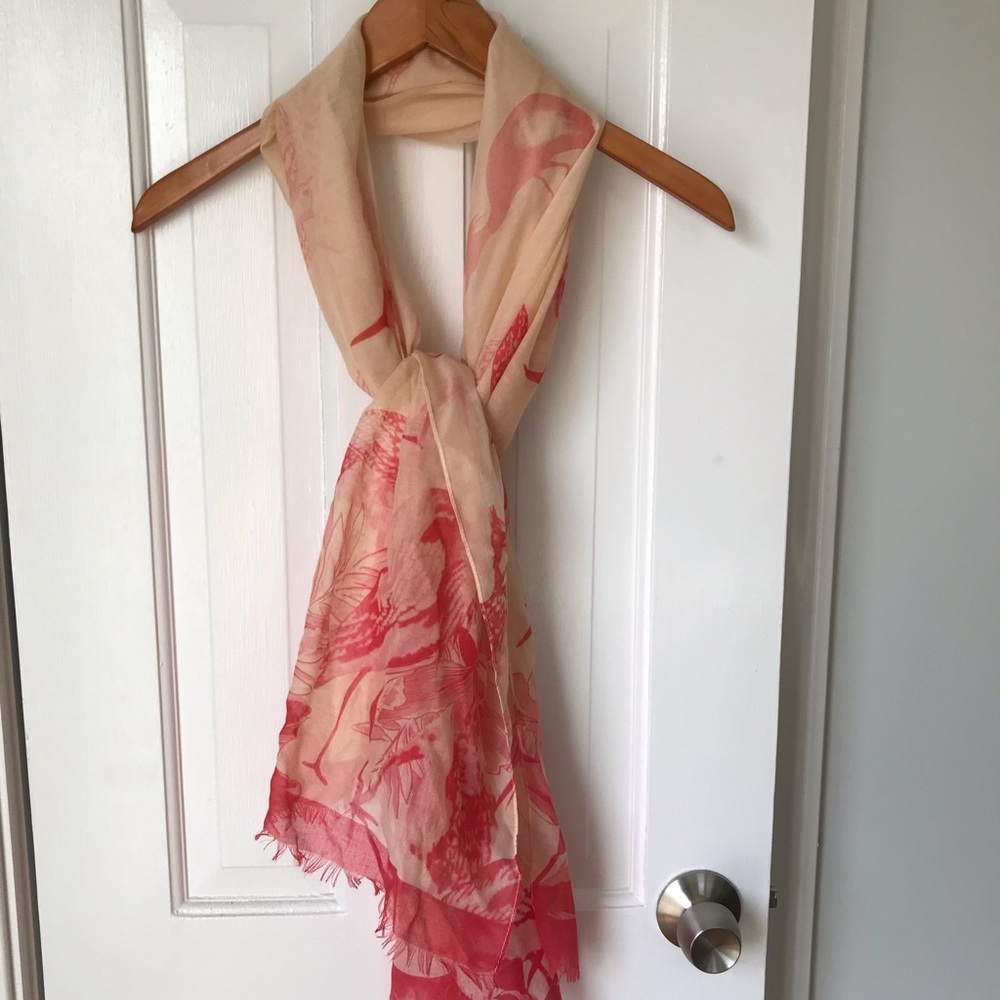 Lightweight scarf - Picture 2 of 3